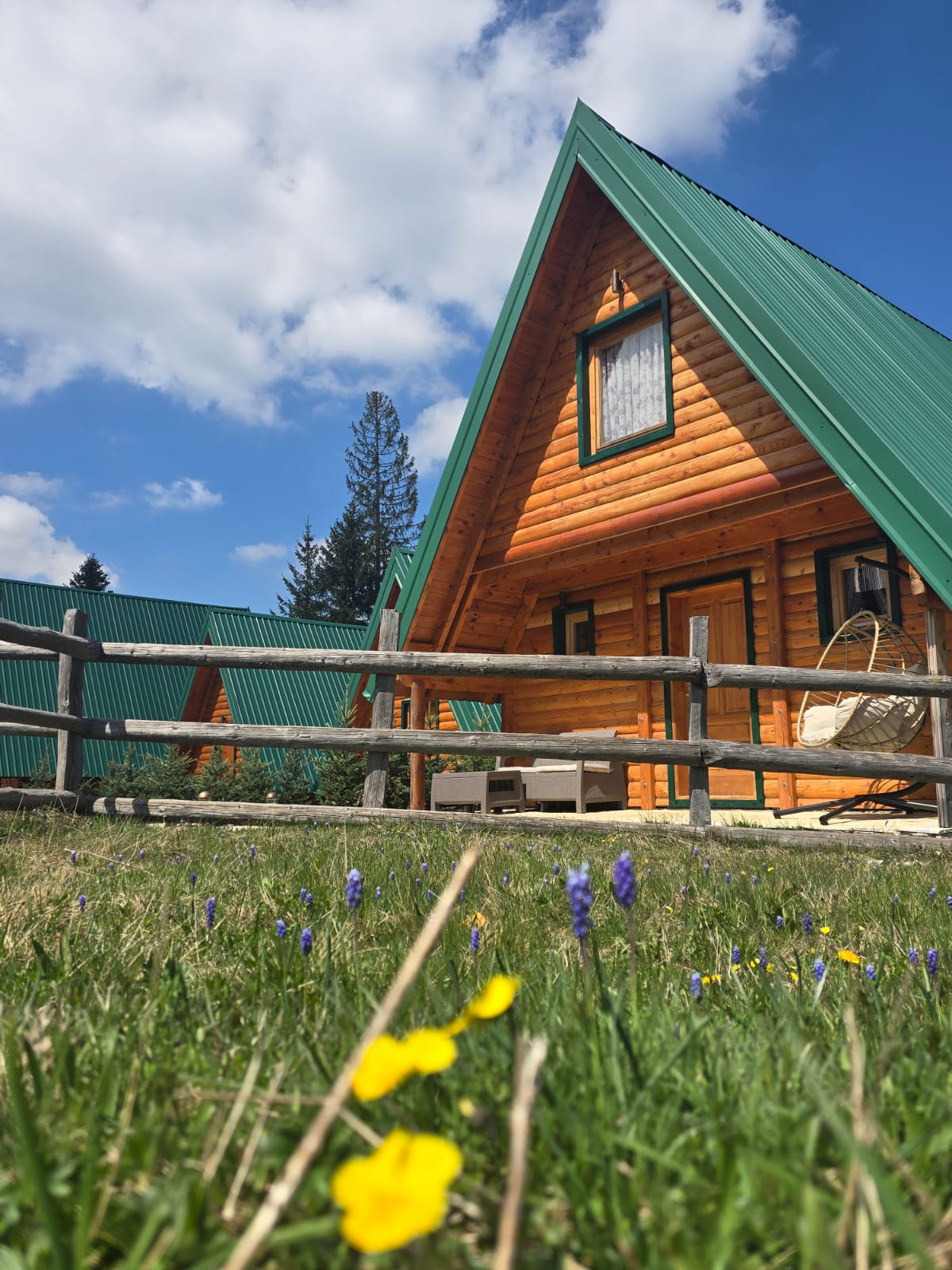 Chalet image outside